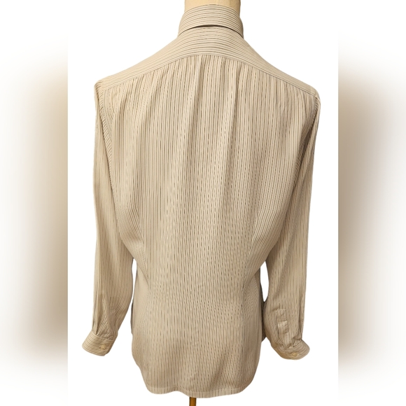 Beautiful vintage 70s Bow Tie button-up - Picture 4 of 9